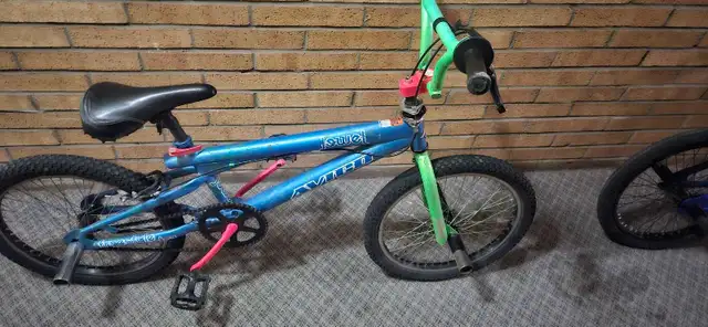 Mounting bikes and bmx