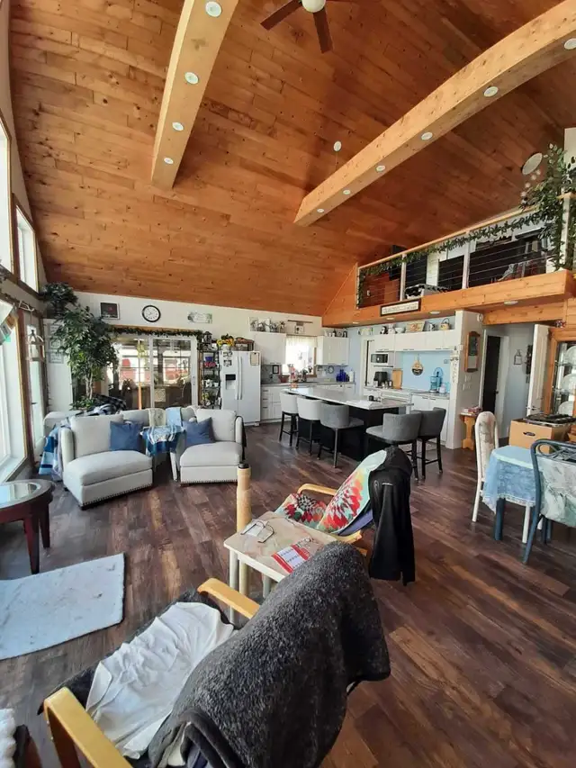 House for Sale - Humboldt Lake - Photo 6