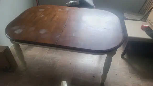 Kitchen Table 4 Chairs - Photo 2