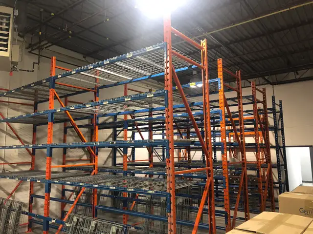 Used pallet racking - Photo 3