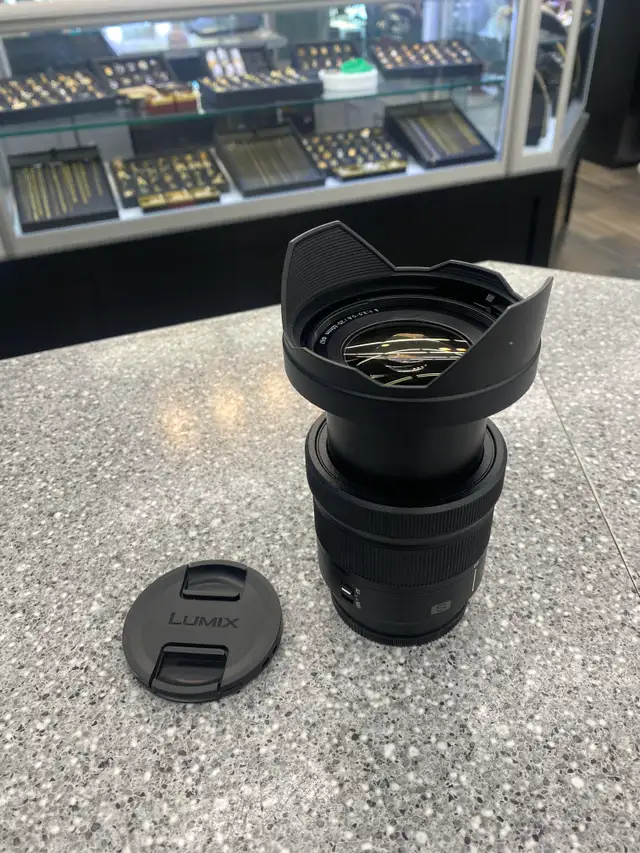 Lumix 20–60mm f/3.5–5.6 S-R2060 Lens (L-Mount)