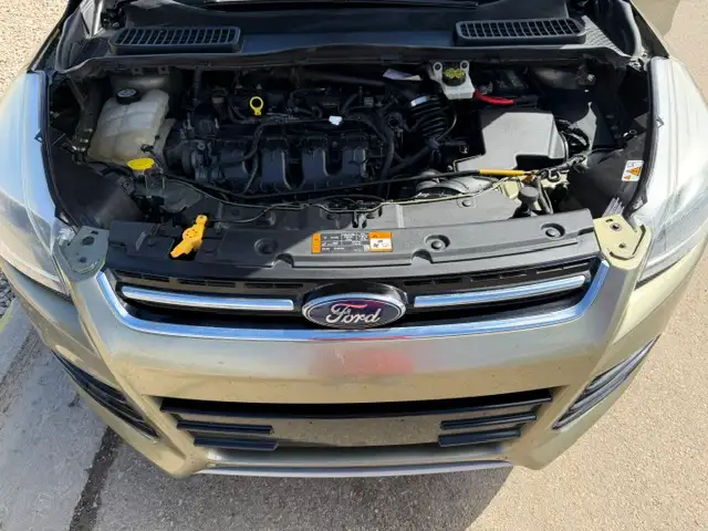 2013 Ford Escape Titanium  PKG - Photo 4