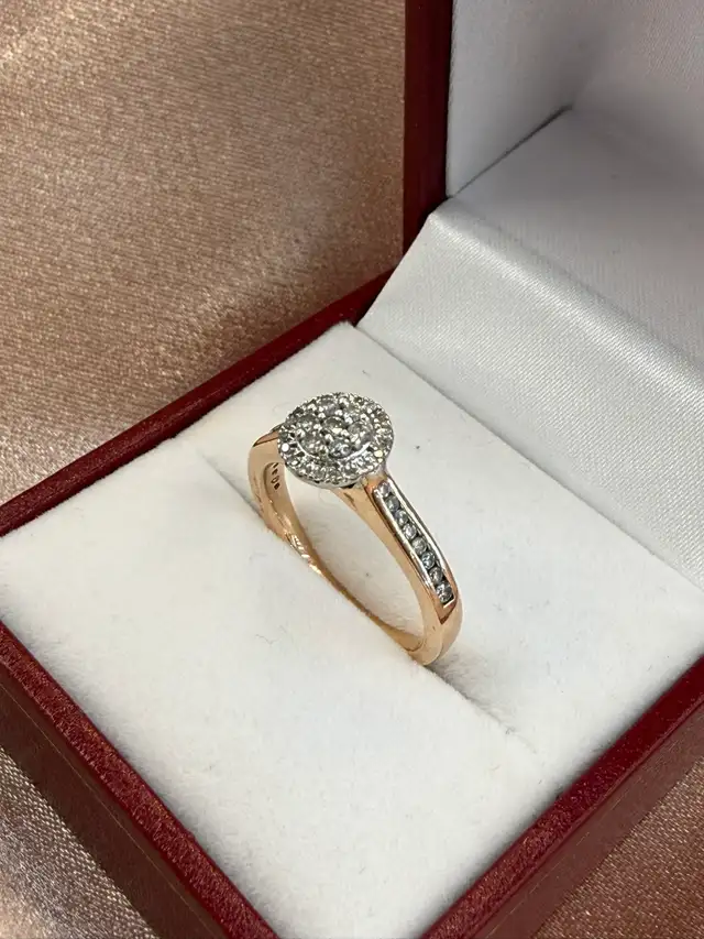 10K Rose Gold Diamond Halo Ring - Photo 2
