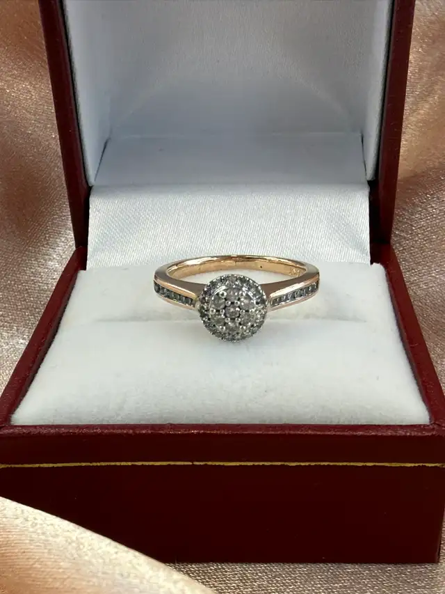 10K Rose Gold Diamond Halo Ring - Photo 4