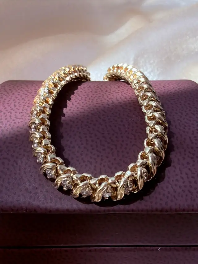 18K Gold Diamond Tennis Bracelet - 2.07CTW - Photo 3