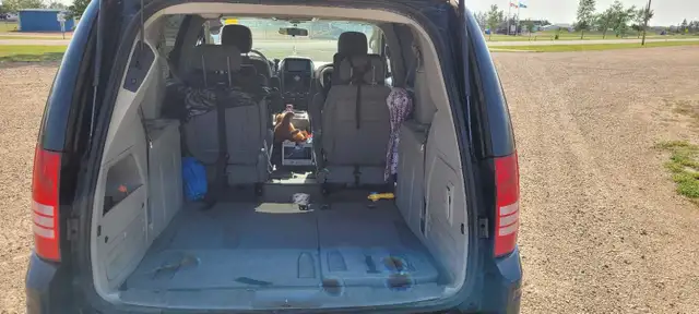 2008 chrysler town and country - Photo 5