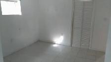 Available 1 bedroom basement apartment - Photo 2
