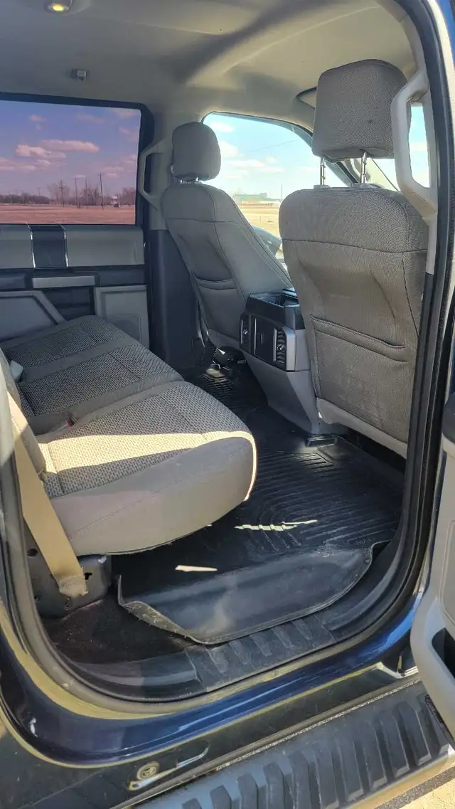 Saftied 2015 F150 ecoboost 4x4 - Photo 5