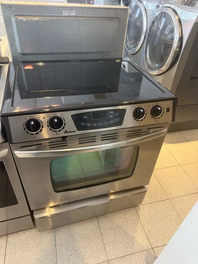 cuisinière Maytag autonettoyante