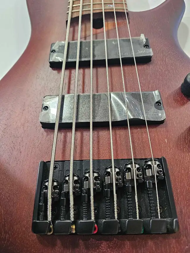 Ibanez SR506E 6 String Wood Grain Bass - Photo 4