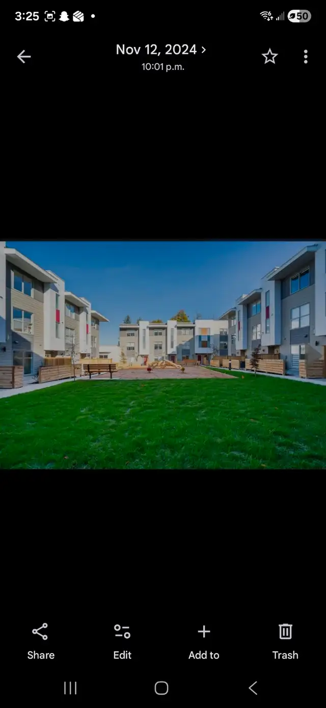 Private room for rent may 15th - Photo 4