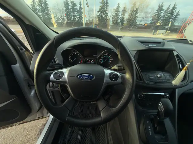 2014 Ford Escape Titanium 4WD – 2.0L EcoBoost – Low KM – Mint - Photo 5