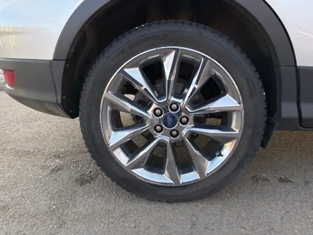 2014 Ford Escape Titanium 4WD – 2.0L EcoBoost – Low KM – Mint - Photo 8