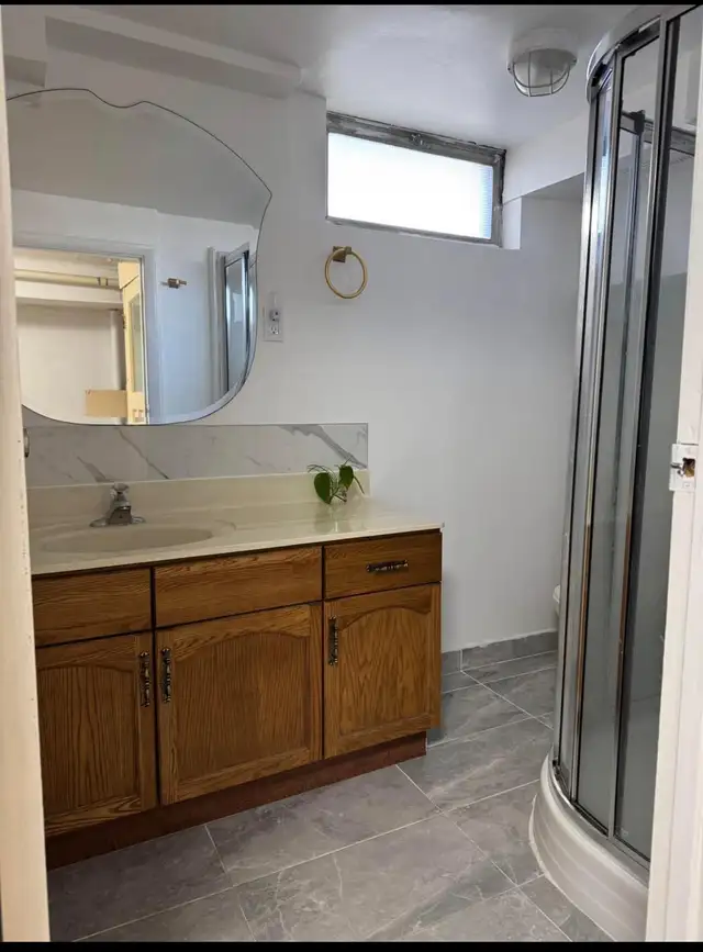 Room for Rent - Photo 2