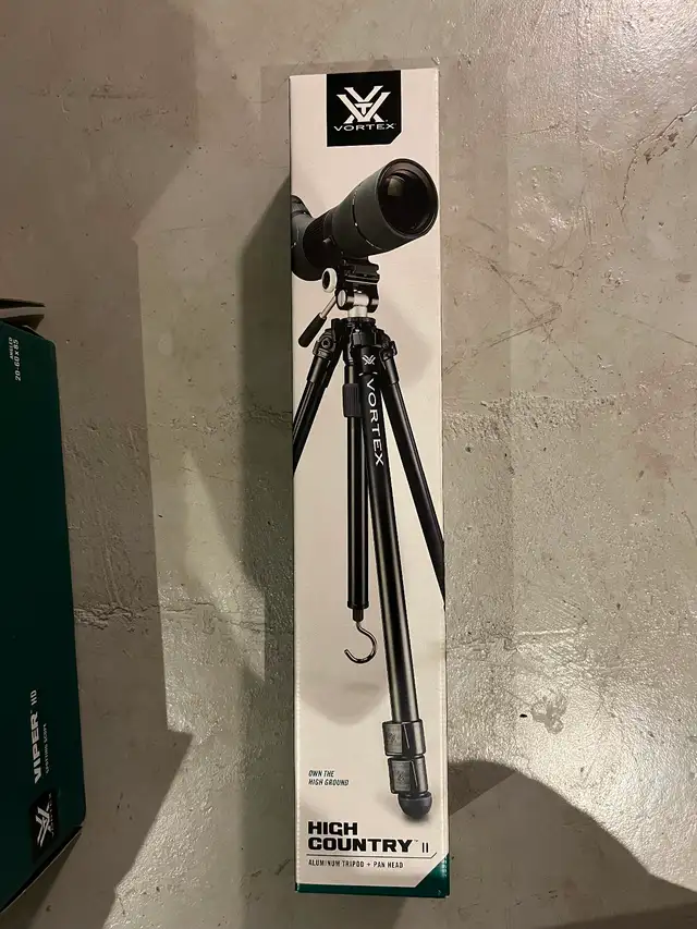 Vortex viper spotting scope and tripod - Photo 5