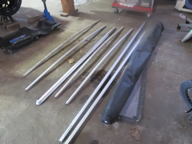 For Sale Tonneau Cover