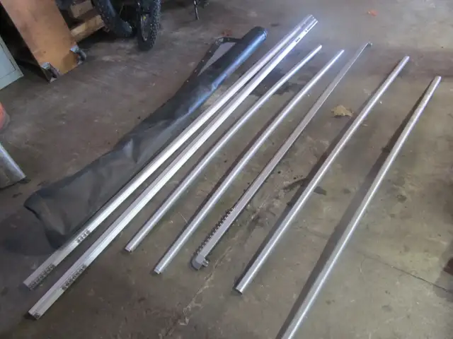 For Sale Tonneau Cover - Photo 3