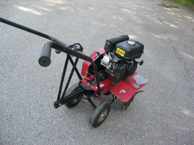 Rototiller - Photo 3