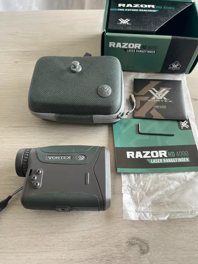 Vortex Razor range finder - Photo 2