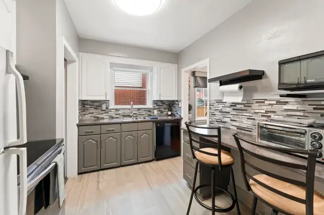 South Walkerville Entire Home for Rent - 3 Bedroom 1 Bath - Photo 4