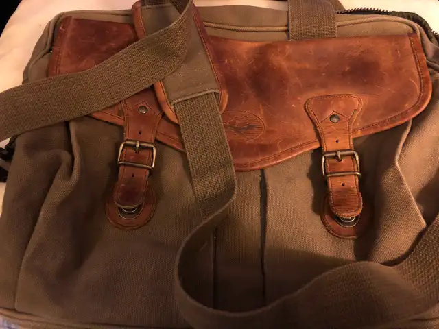 All of my bags and luggage all together on sale for  $400.00 - Photo 6