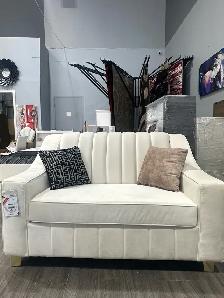 Love Seat for Sale - (NEW)