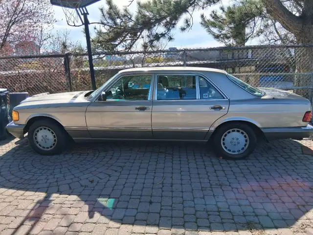 Mercedes 3000 SEL - Photo 2
