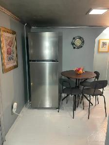 EAST YORK FURNISHED 1 BEDROOM  BASEMENT APARTMENT, ALL INCLUSIVE - Photo 9