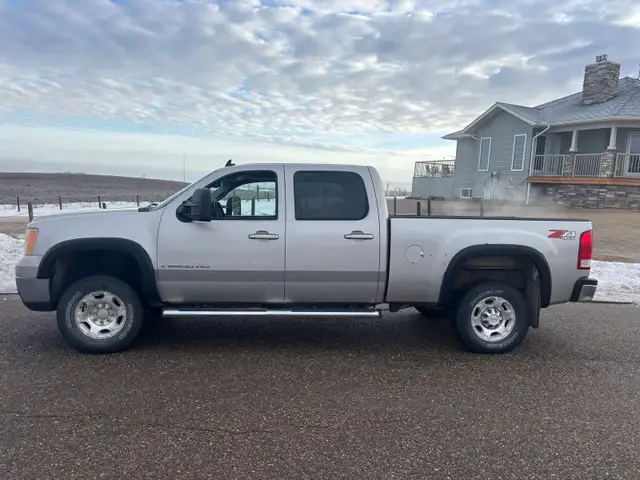 2008 gmc sierra 2500hd - Photo 2