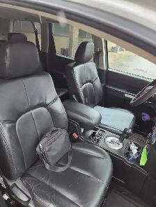 2010 Mitsubishi Endeavor for Sale - Photo 9