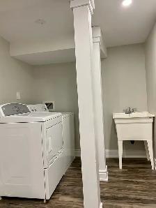 Legal 1 Bedroom Basement apartment - Photo 5
