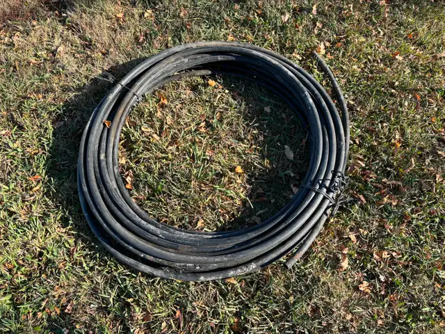 Water Hose - Photo 3