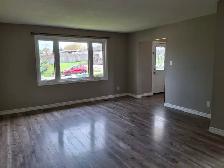 4 Bedroom 2 Washroom House Available Immediately in Woodstock