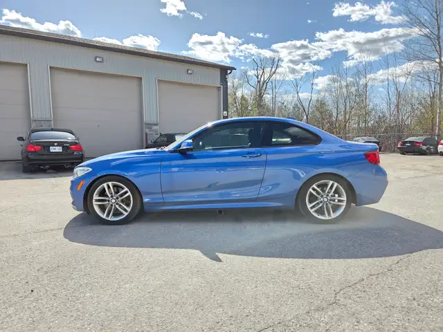 2014 BMW 228i - M-SPORT, MANUAL, REAR WHEEL DRIVE! CLEAN CARFAX! - Photo 3