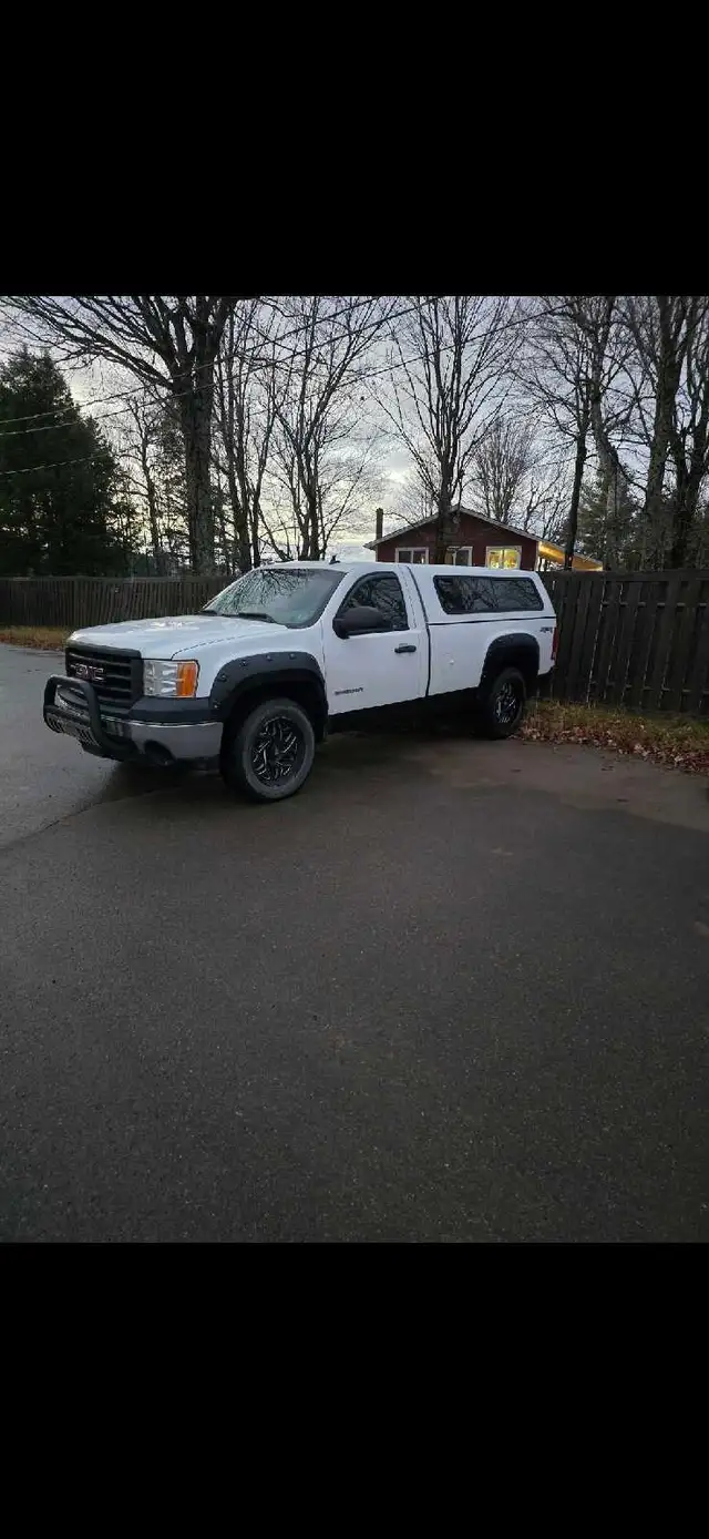 2011 GMC sierra - Photo 5