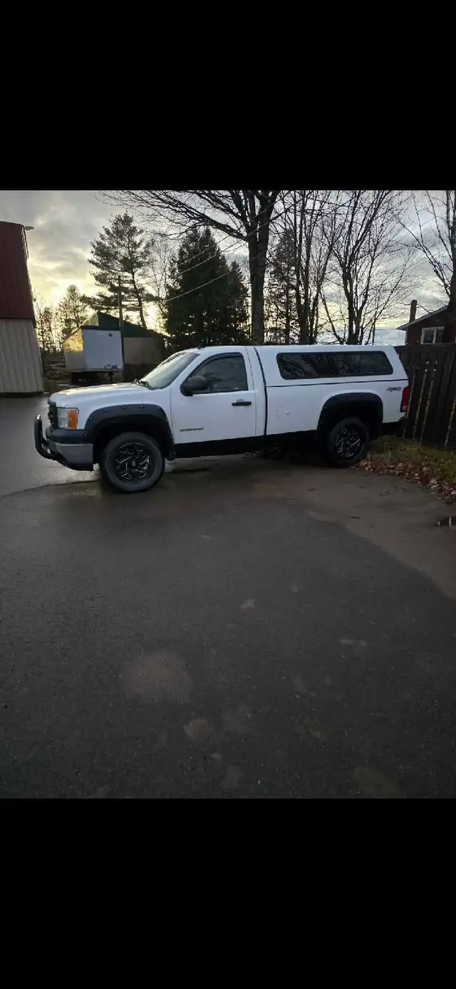 2011 GMC sierra - Photo 6