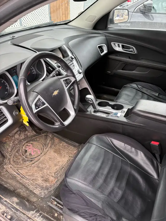 2012 chev equinox awd - Photo 2