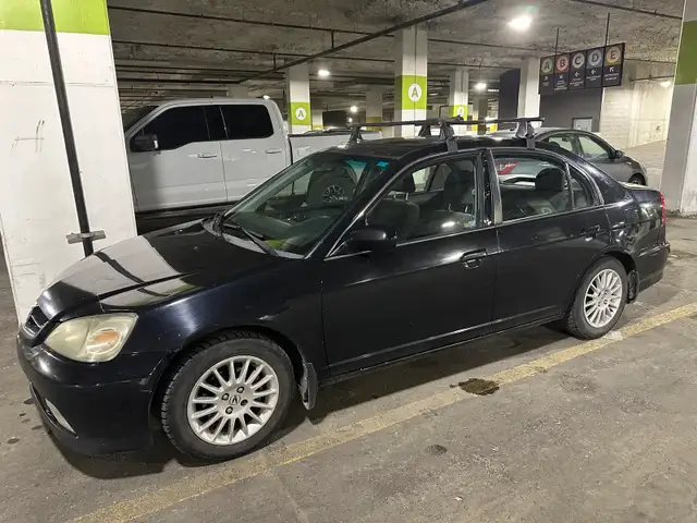 5 Speed 2005 Acura EL - Photo 2