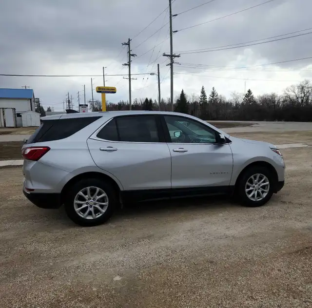 2019 Chevrolet Equinox LT All Wheel Drive - Photo 4