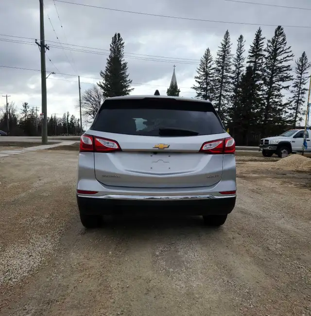 2019 Chevrolet Equinox LT All Wheel Drive - Photo 9