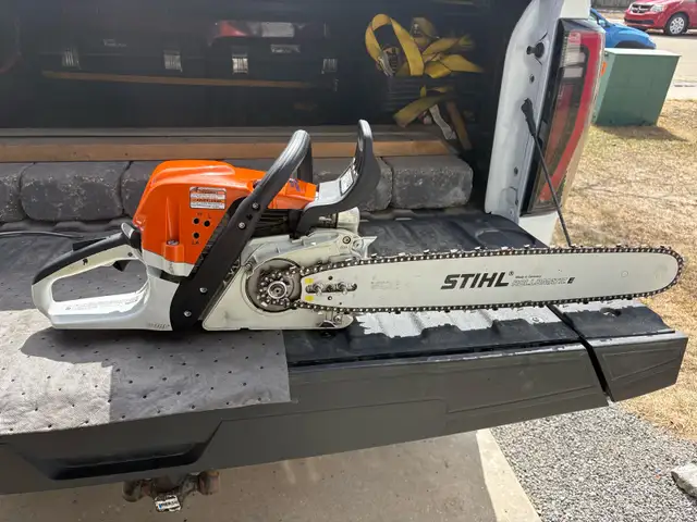 Stihl MS391 Chain Saw - Photo 4
