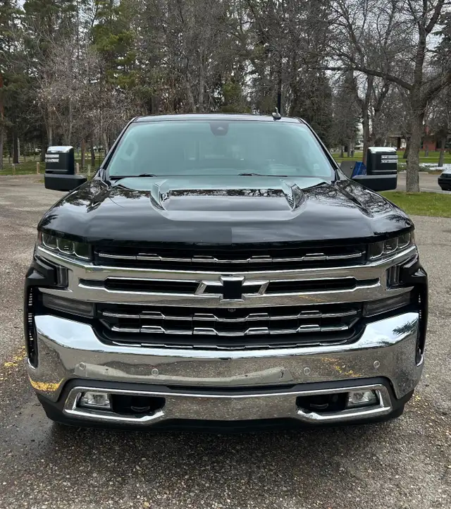 2021 Chevrolet Silverado 1500 LTZ - Photo 5