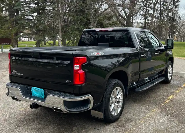 2021 Chevrolet Silverado 1500 LTZ - Photo 6