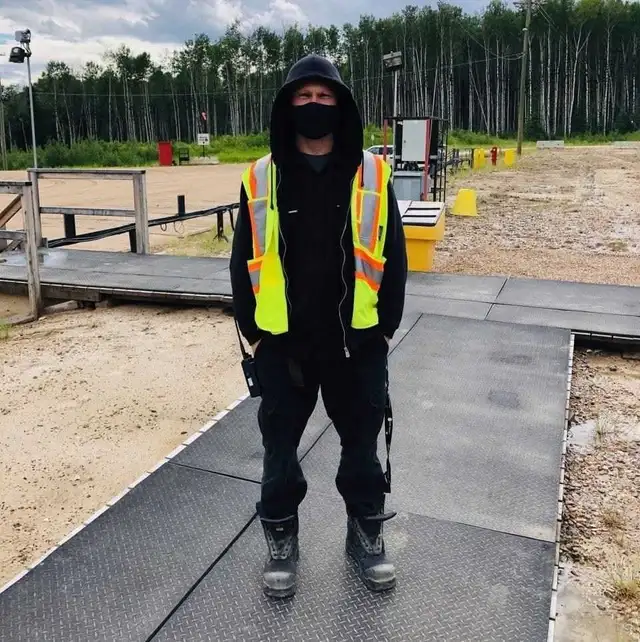 Snow? Moving? Renos? Yardwork? Hire me.