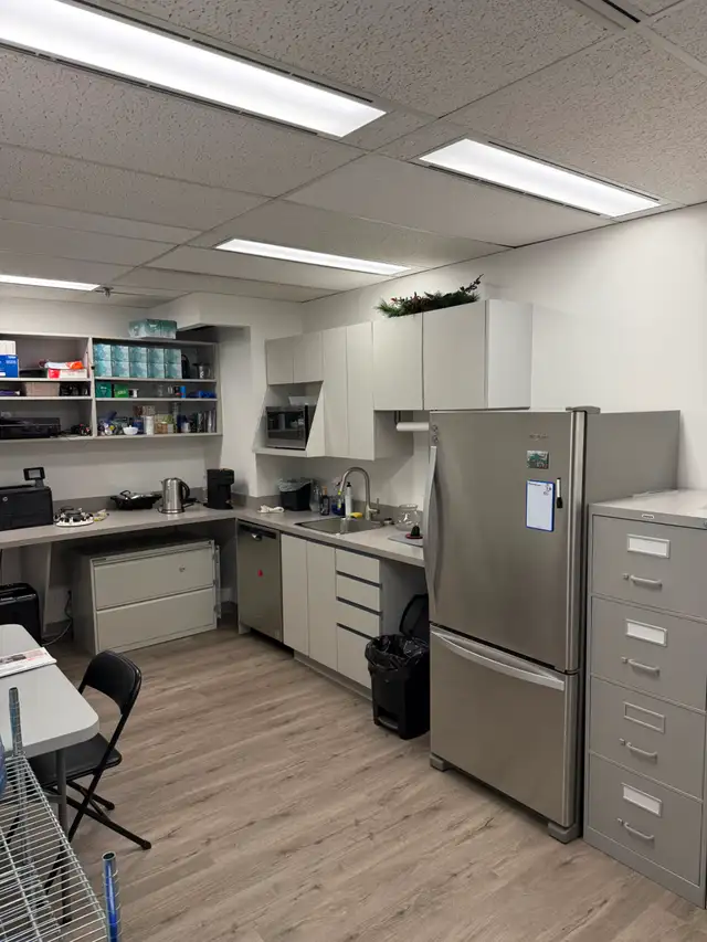 Office Space for Rent in the Beltline - 1122 4th St SW - Photo 4