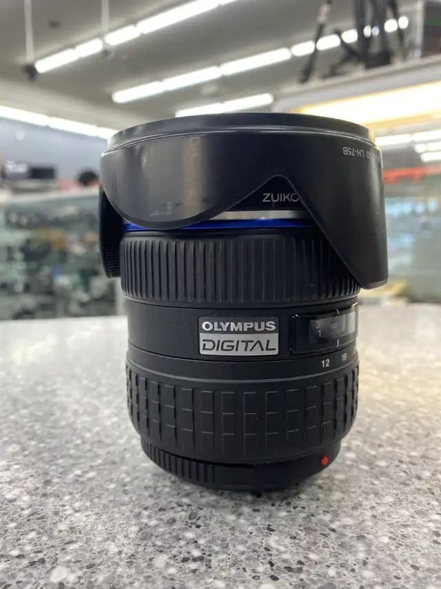 Olympus Zuiko Digital ED 12–60mm f/2.8–4 SWD Lens - Photo 2