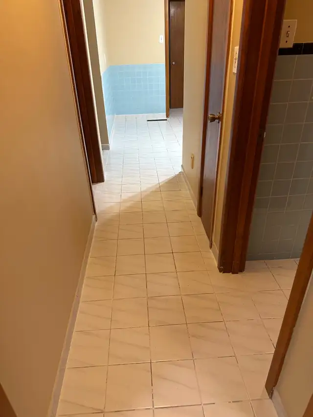 house for rent in Hamilton - Photo 3