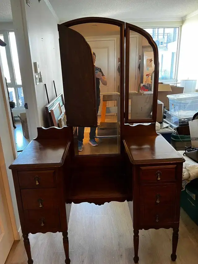 BEDROOM FURNITURE - Photo 2