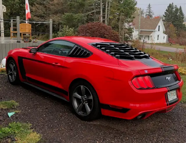 2015 Ford Mustang - Photo 5