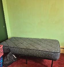 Single bed frame and mattress